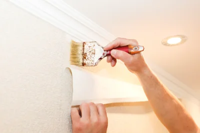 Pose de papier peint à Nougaroulet — revêtements muraux et toiles de verre
